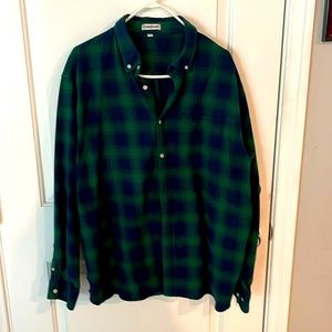 Men’s XXL Blue and Green Plaid Flannel Shirt